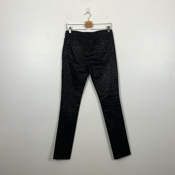 Nicole Miller Leopard Print Skinny Leg Jeans Women 4 Stretch 5 Pocket Black pant - Picture 5 of 10